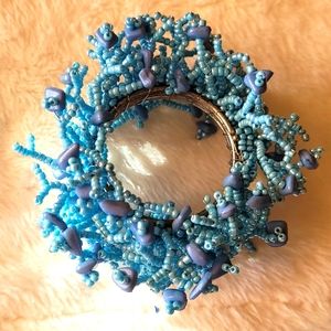 4 funky Sky blue beaded napkin rings. 4 inch diameter